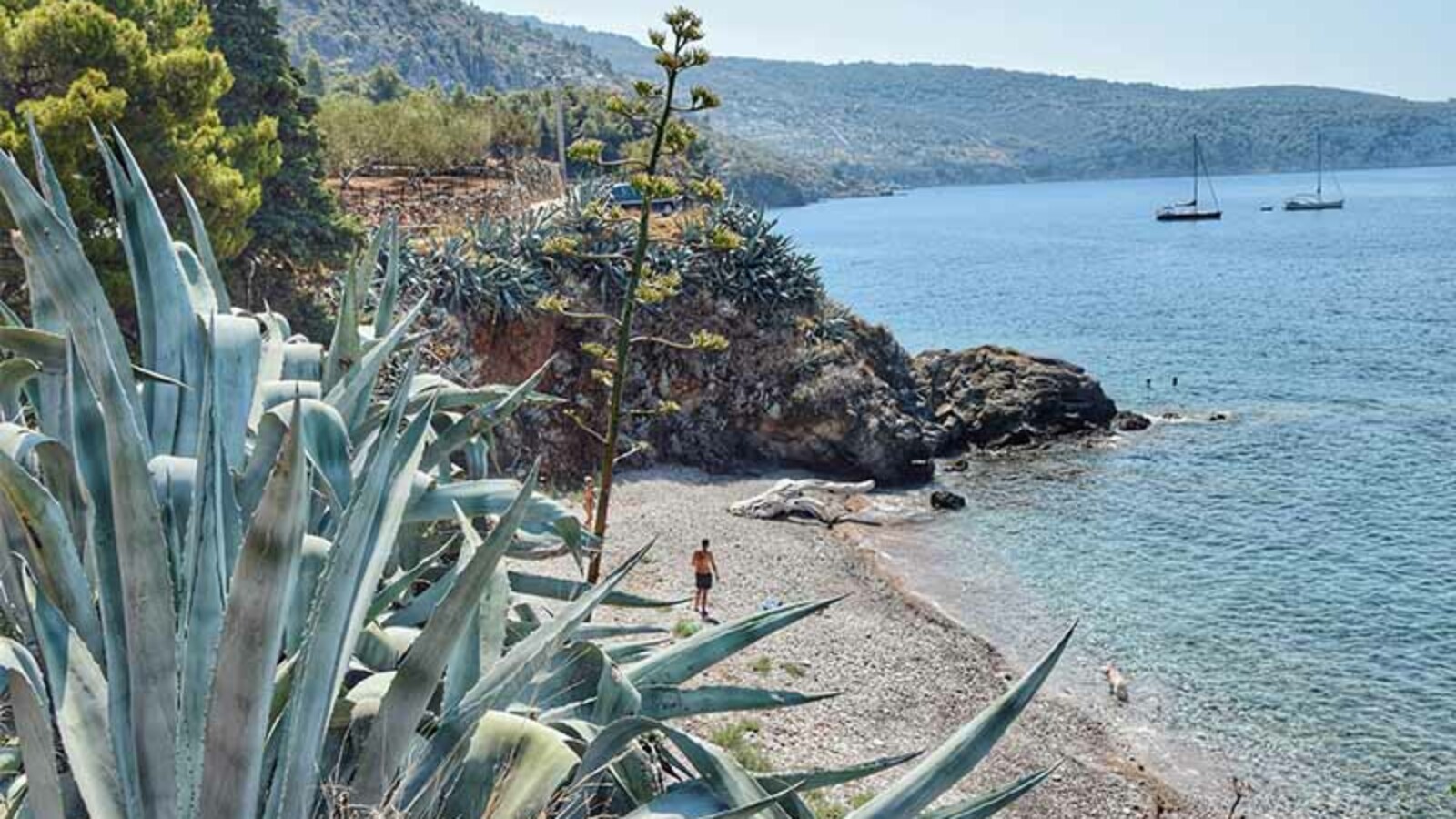 Najljepše plaže na Visu Najljepše plaže na Visu