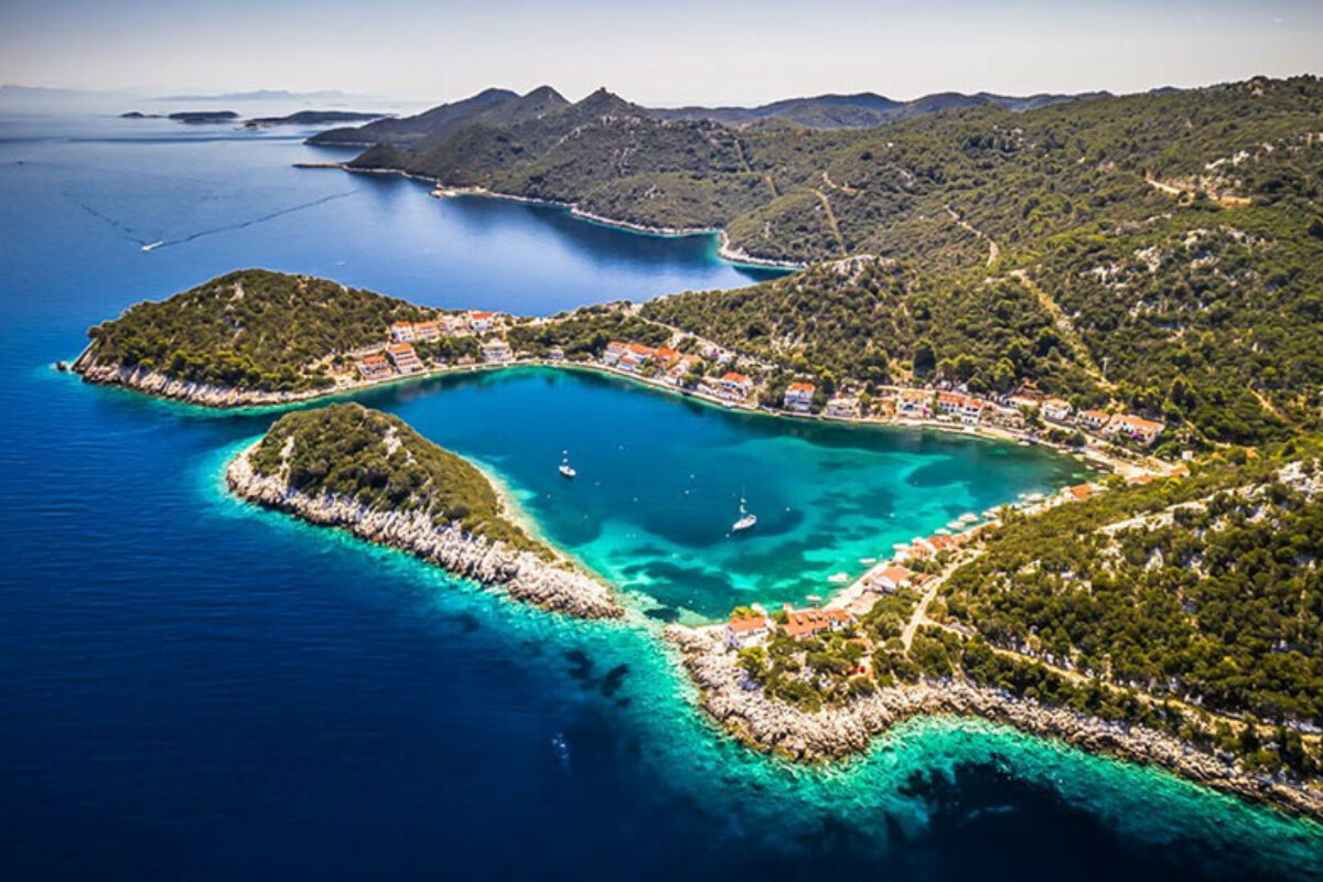 Što vidjeti na Lastovu: otok na kojem caruje rajska ljepota