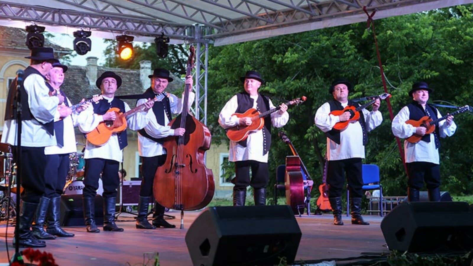 Medunarodni-etno-susreti-u-Bilju Međunarodni etno susreti u Bilju