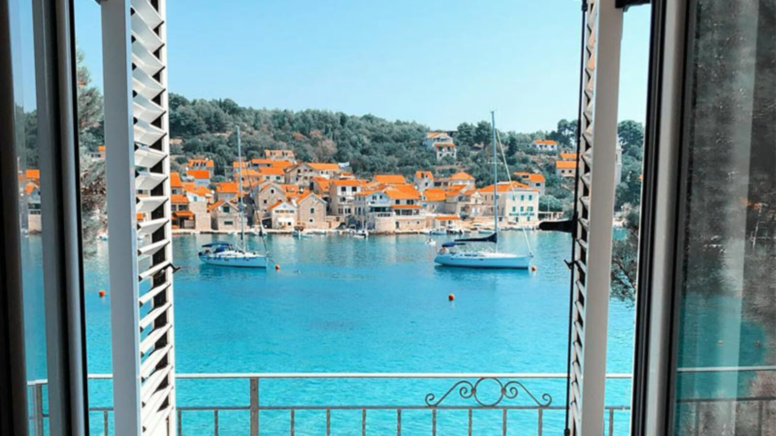 Otok Prvić