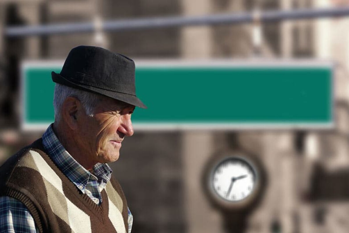 Znate li tko je Umarell? Upoznajte umirovljenike koji su osvoji cijeli svijet!