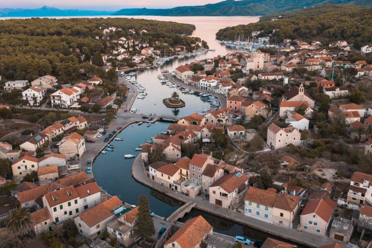 Pogled na Vrbosku iz zraka