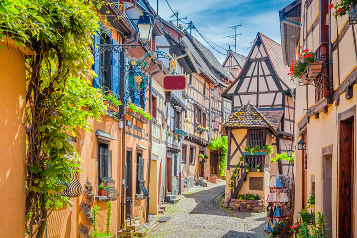 Najljepša mala mjesta i sela u Francuskoj koja morate posjetiti