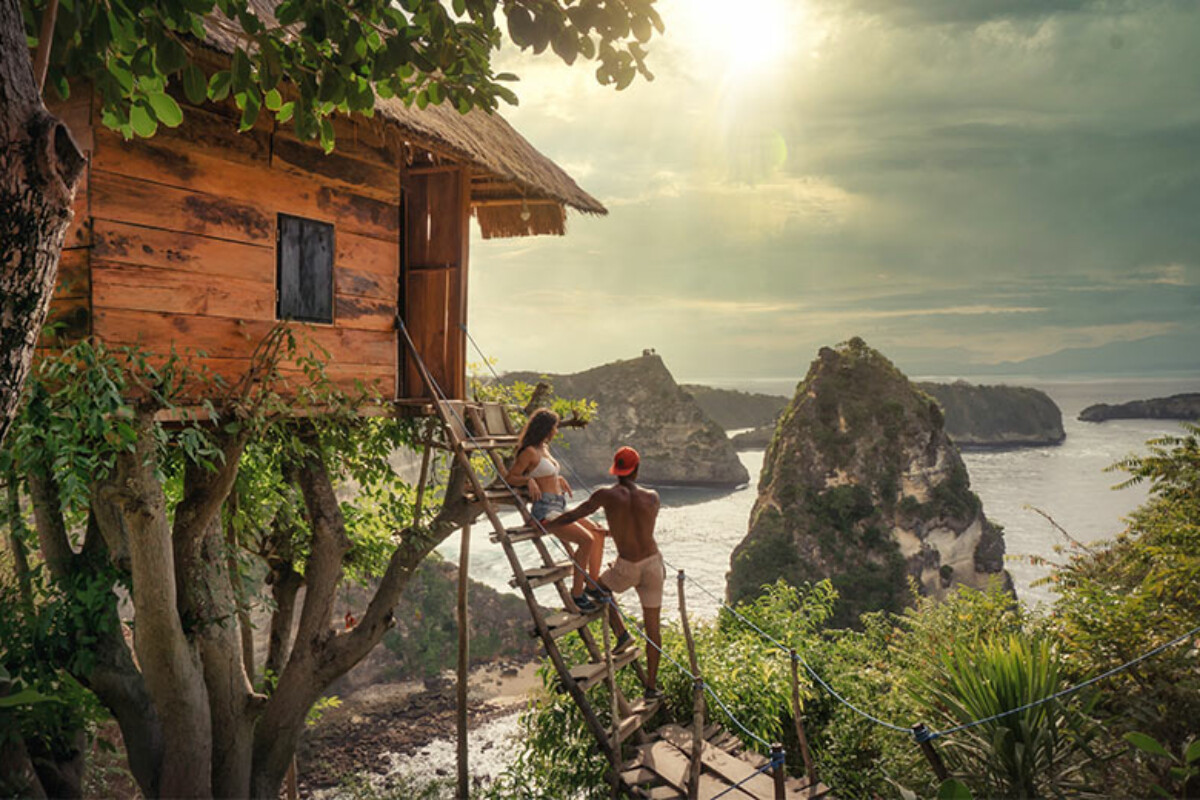 Romantični zalazak sunca na medenom mjesecu