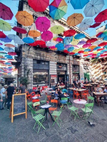ulica-s-kisobranima-catania