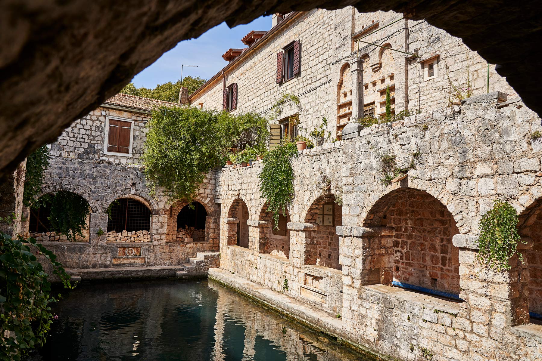 HVAR Tvrdalj Petra Hektorovica Stari Grad