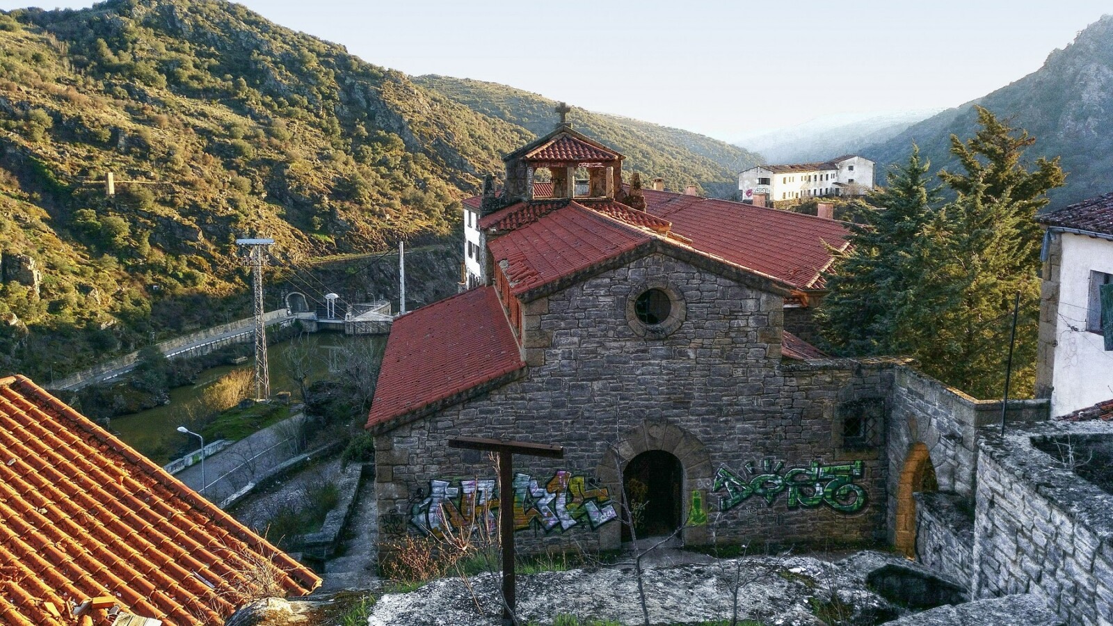 selo-Salto-de-Castro