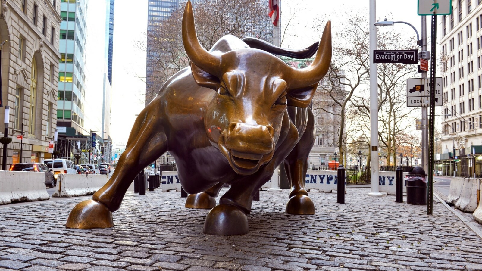 bik-wall-street