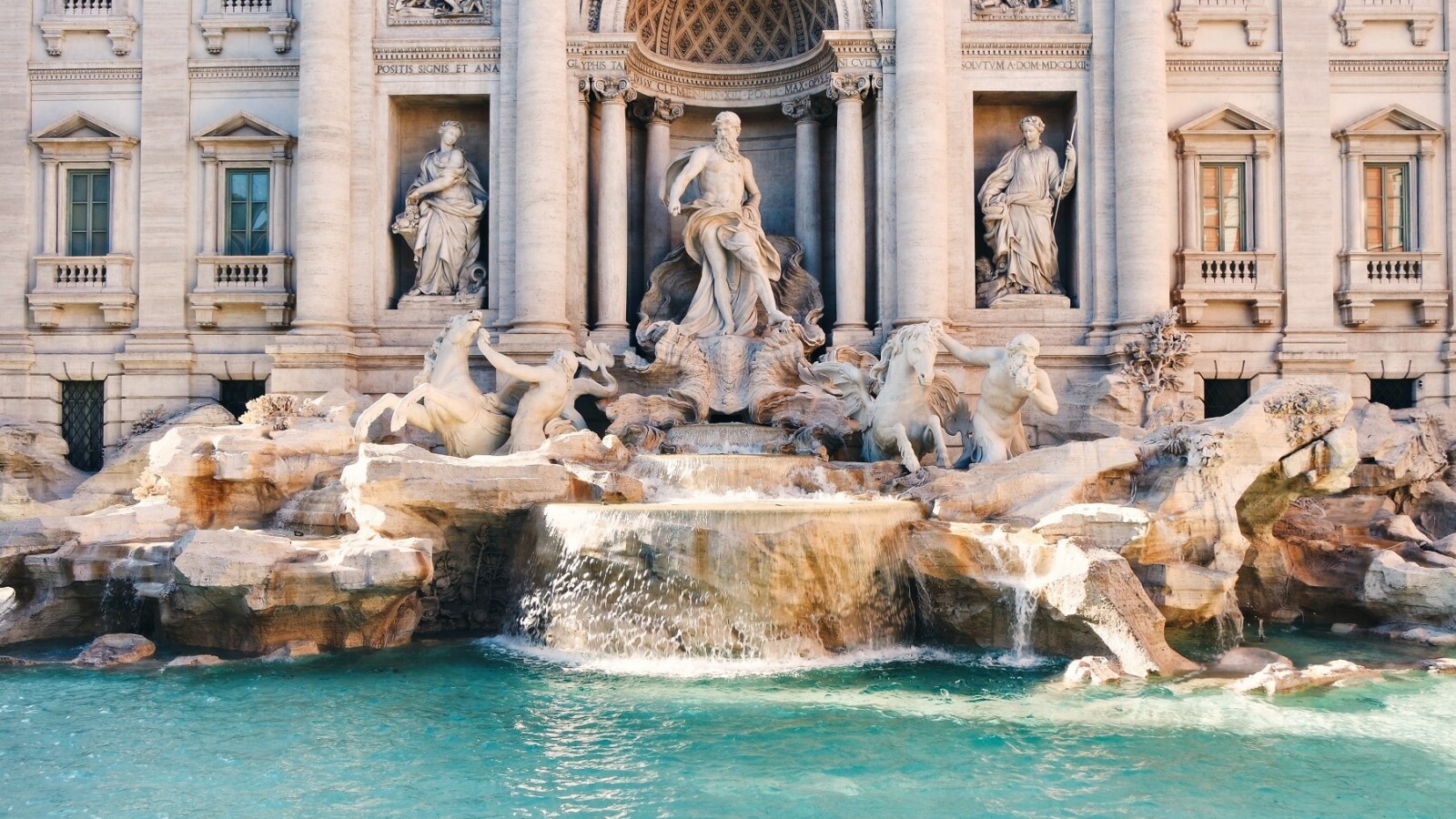 fontana-di-trevi-zanimljivosti