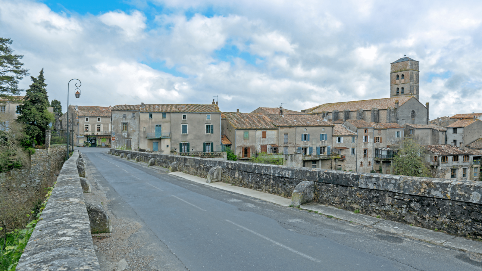 selo-montolieu