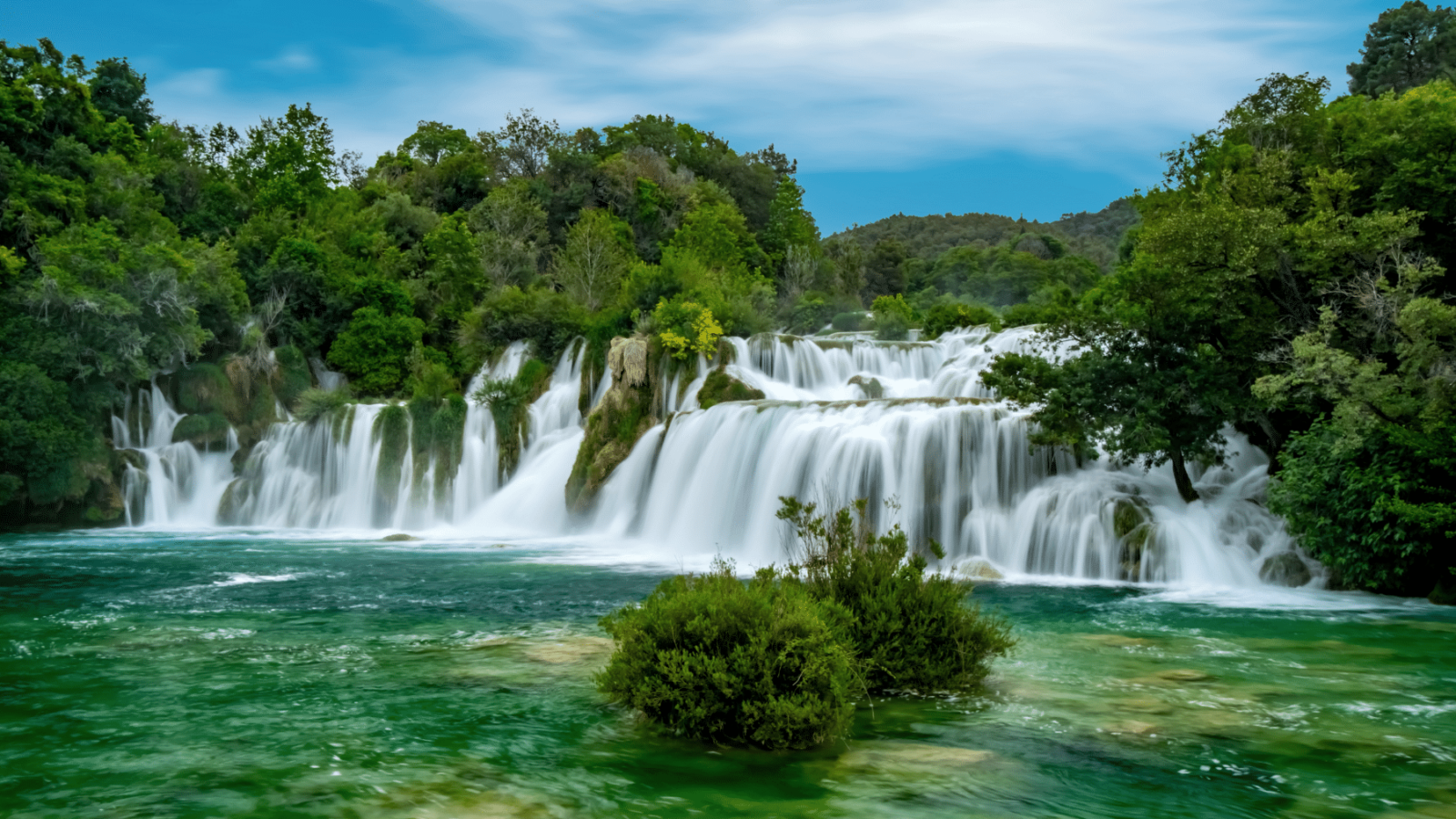 divni-slapovi-u-np-krka
