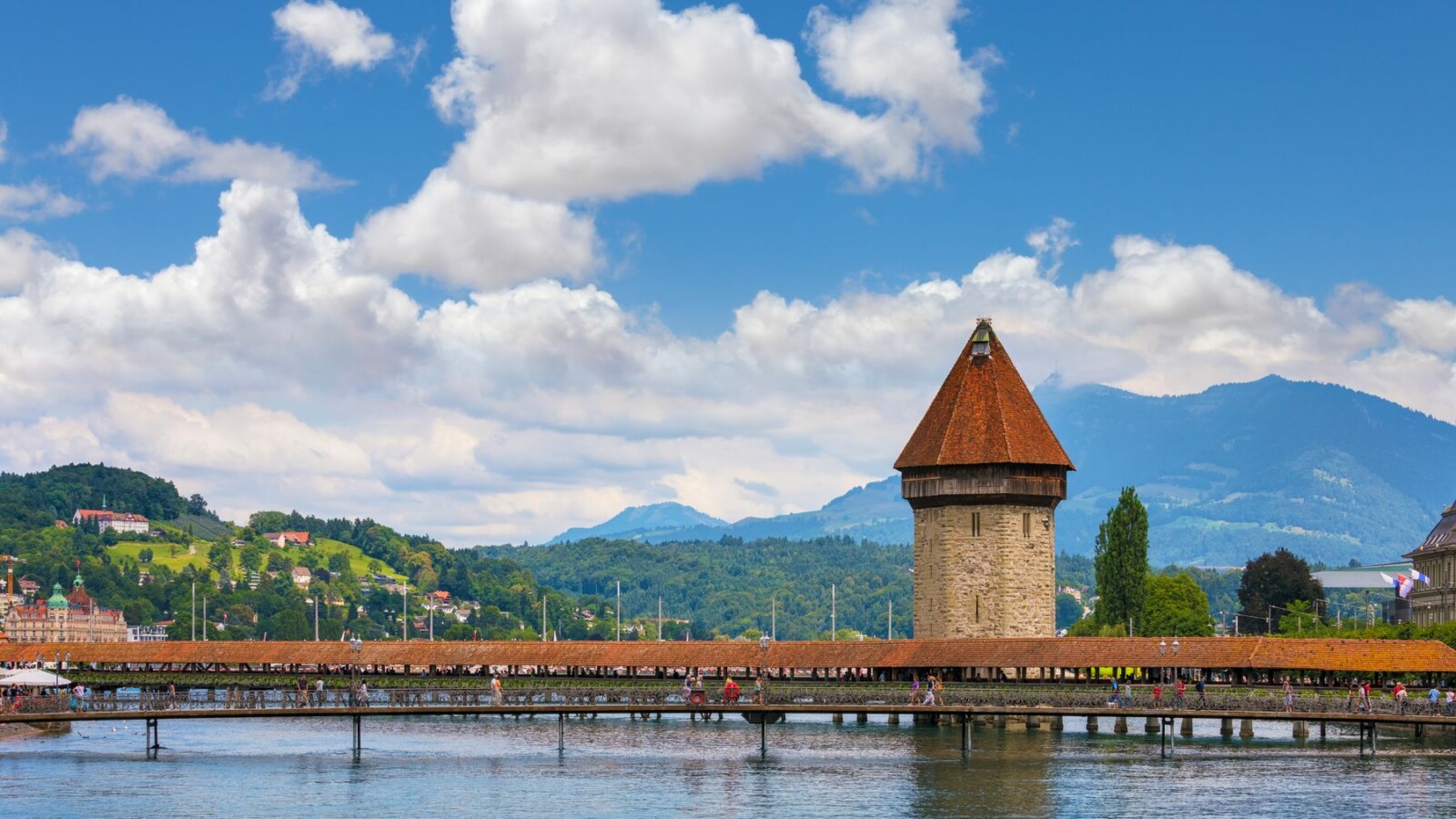 Most-Kapellbrucke-toranj