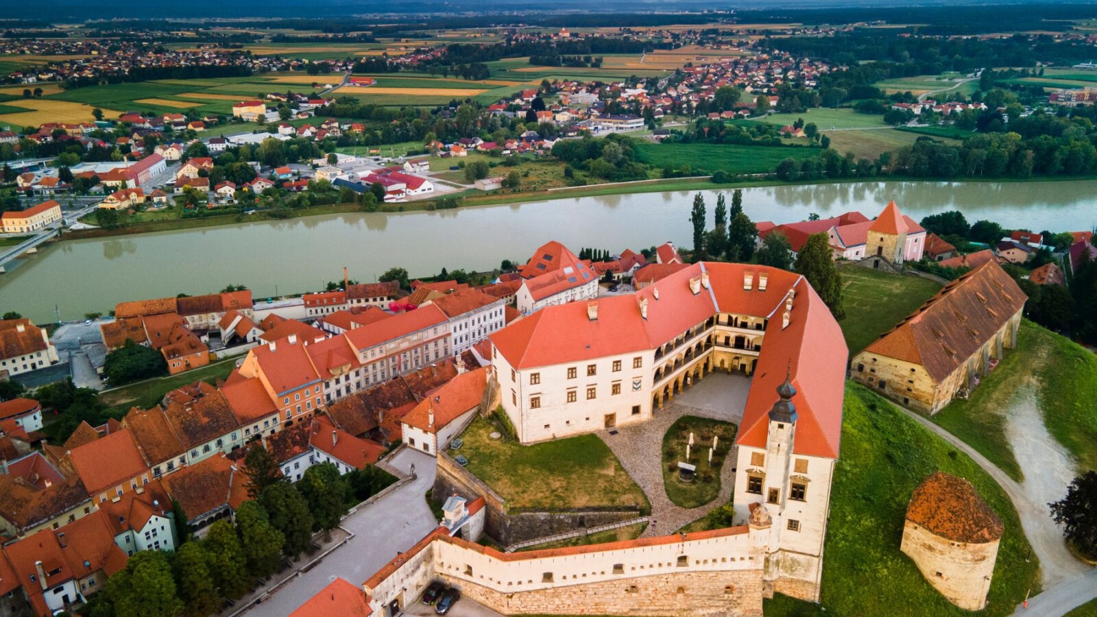 izlet-u-ptuj