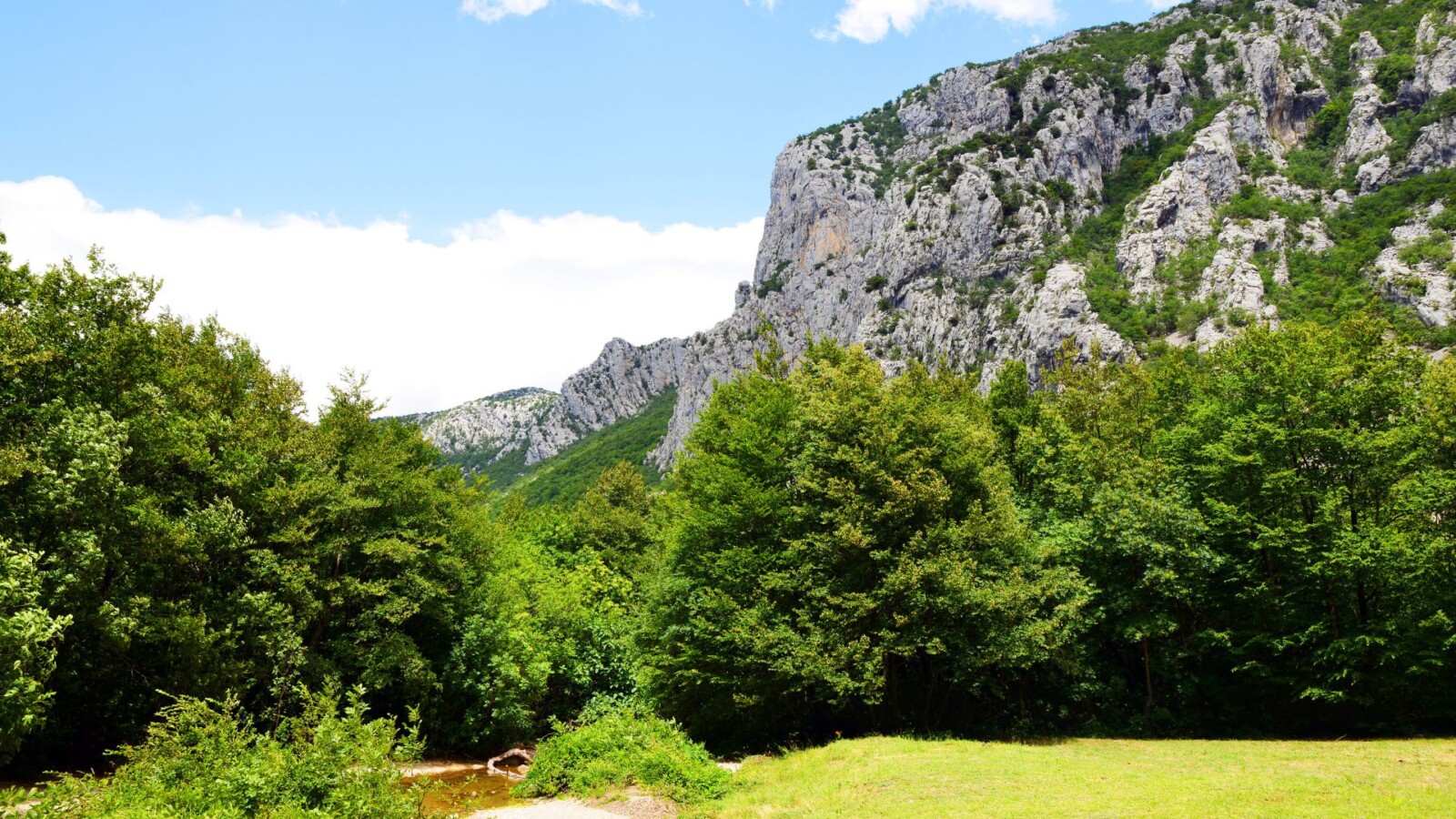 np-paklenica-krajolik