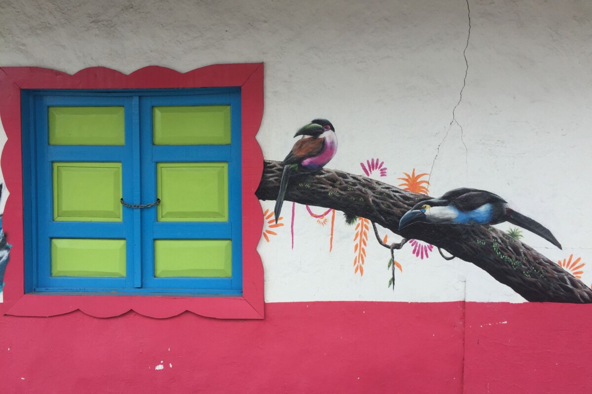 Grad Salento i šareni prozori