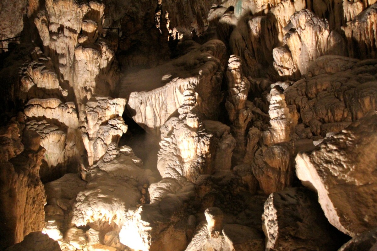 postojna -3