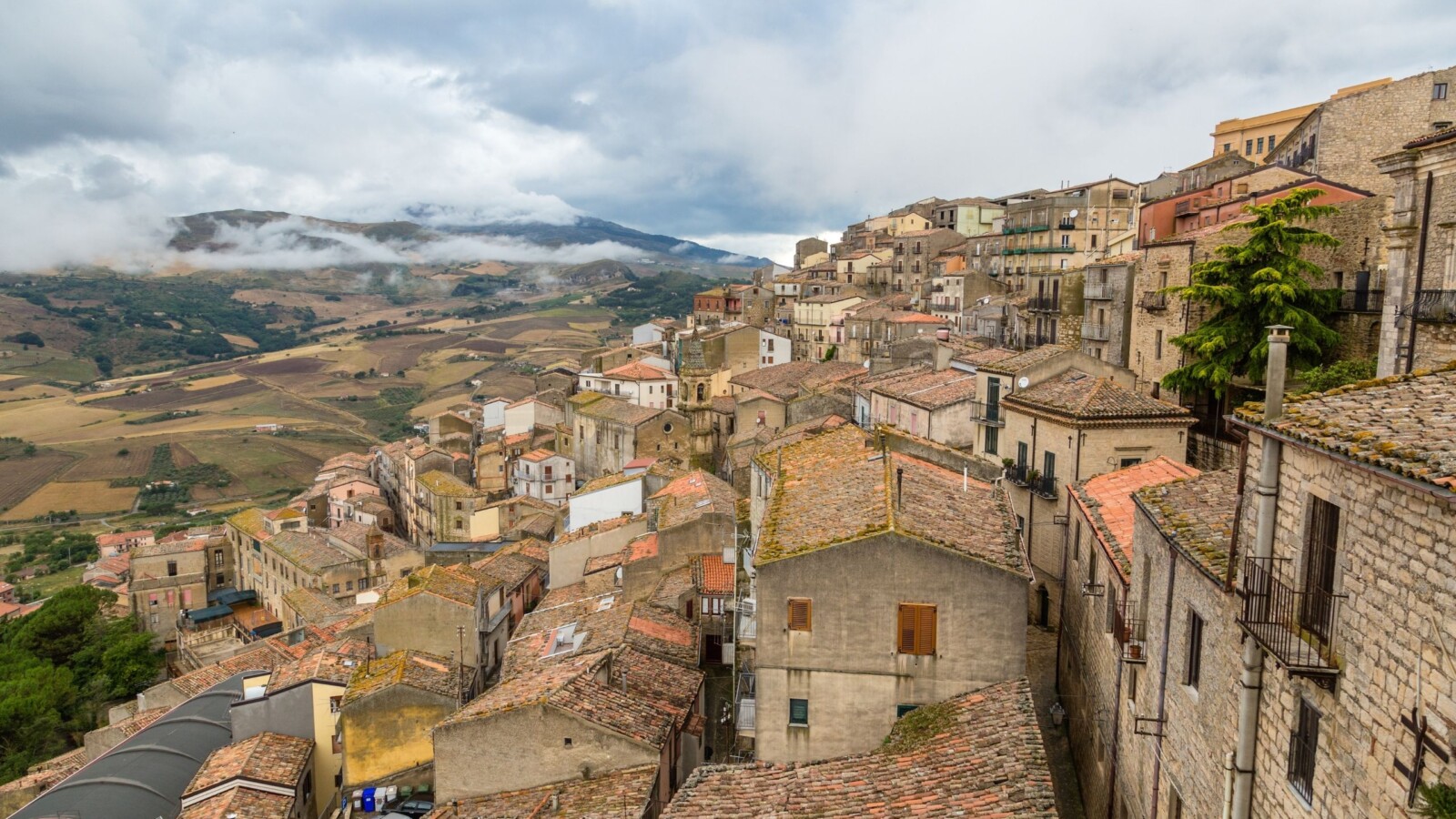 gangi-1 grad Gangi Sicilija