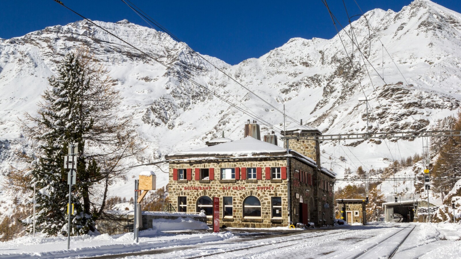 hotel Alp Grüm