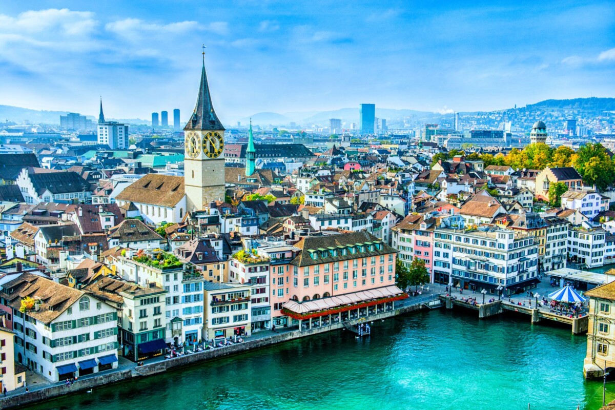 svicarska-zurich Službeni jezici u Švicarskoj, Zurich