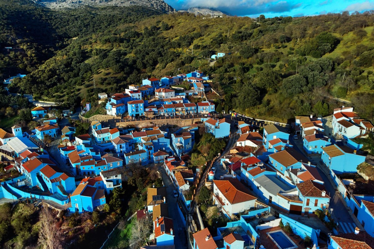 selo Júzcar, plavo selo Štrumpfova u Andaluziji, snimljeno iz zraka