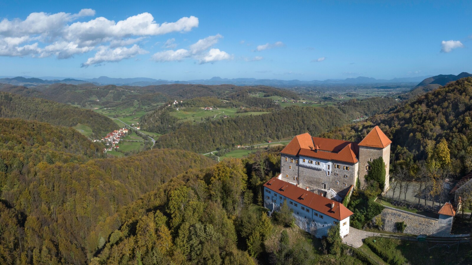 dvorac-podsreda-slovenija Dvorac Podsreda