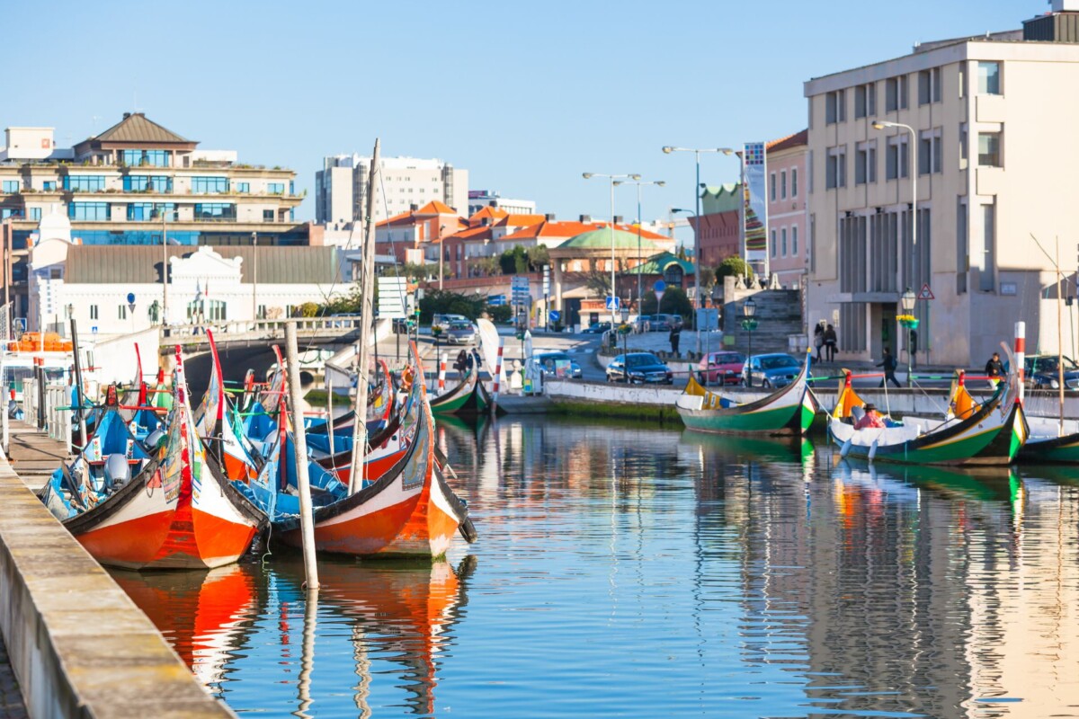 Aveiro-tradicionalni-brodovi