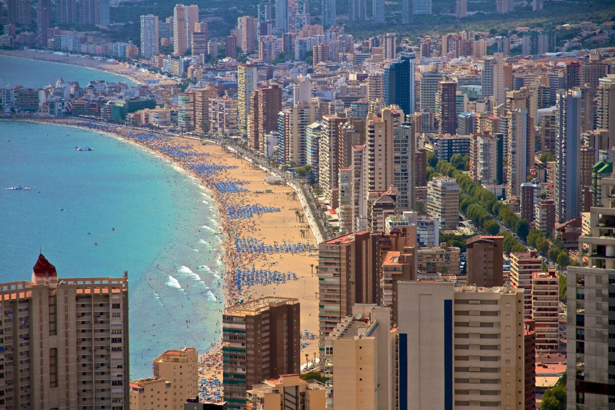 Benidrom-neboderi-Spanjolska
