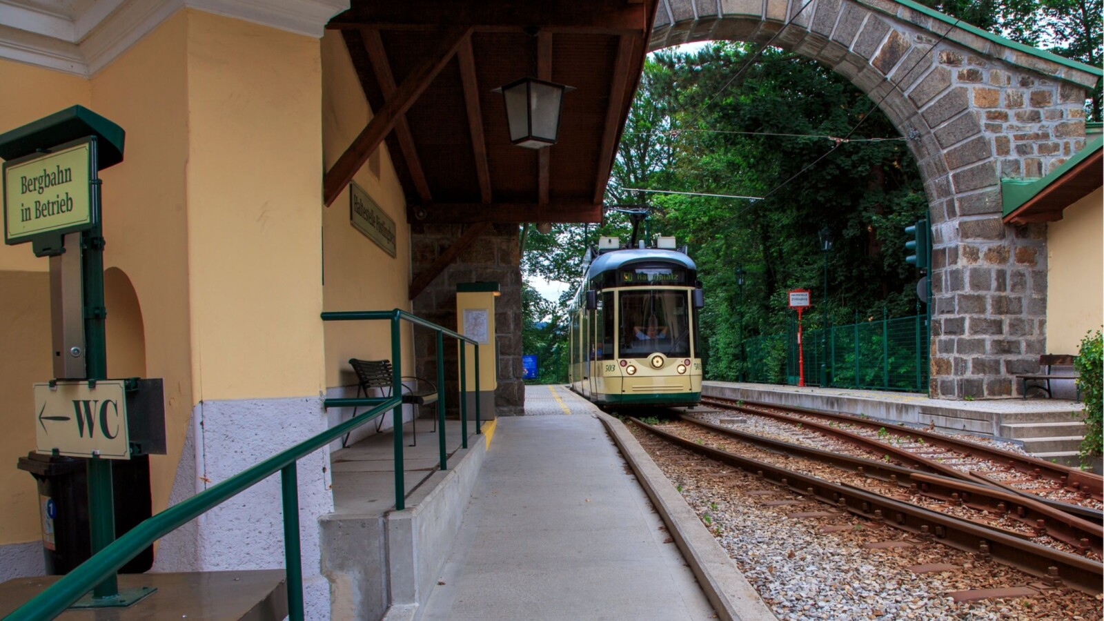 Pöstlingbergbahn-najstrmija-pruga-linz