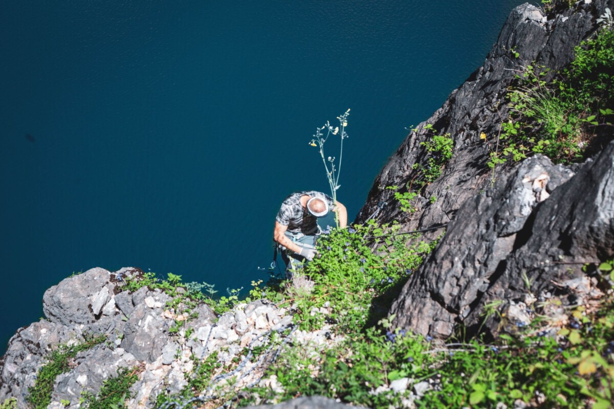 crveno-jezero-vino-spustanje
