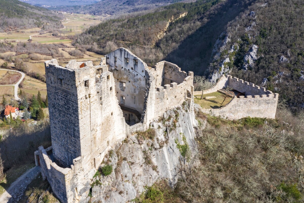 kaštel Pietrapelosa