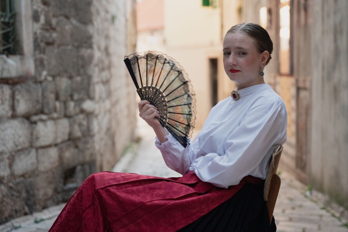 sibenik-zena