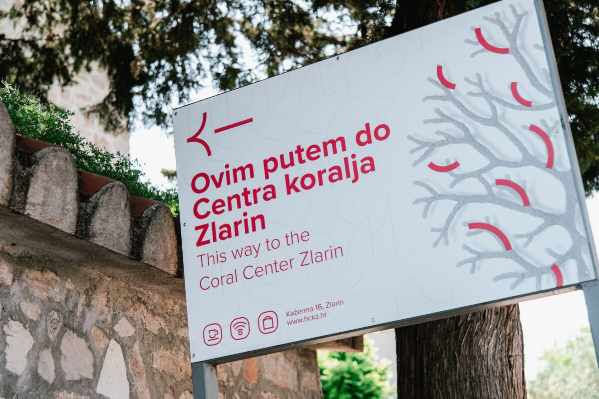 centar-koralja-zlarin-znak