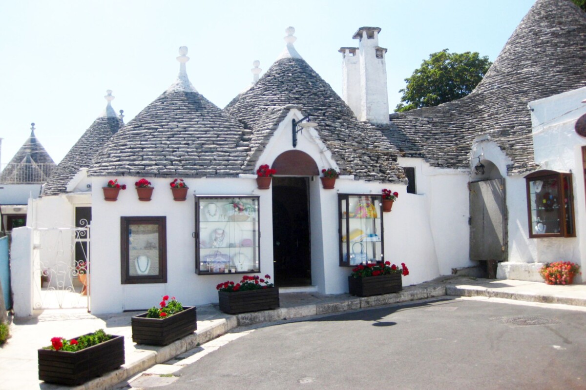 trulli-alberobello-6