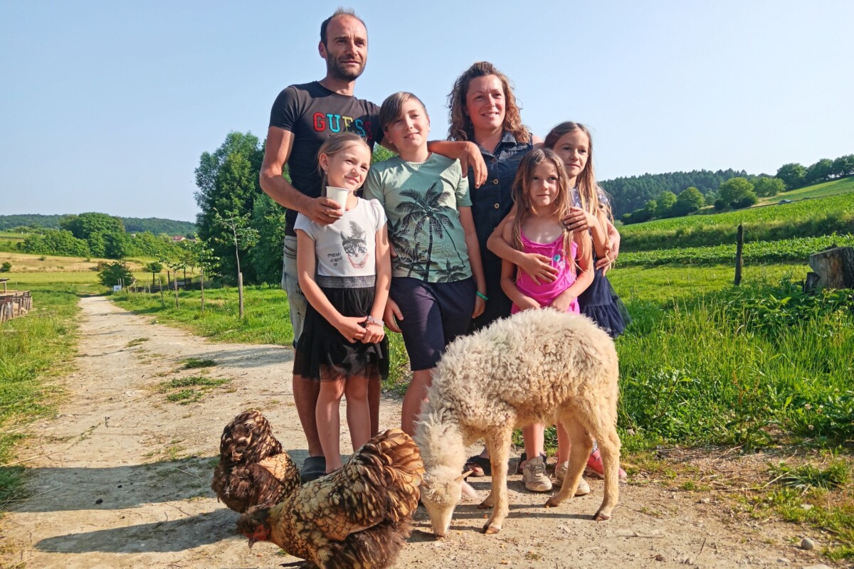 Obitelj Lukač, vlasnici privatnog zoološkog vrta Svijet prirode