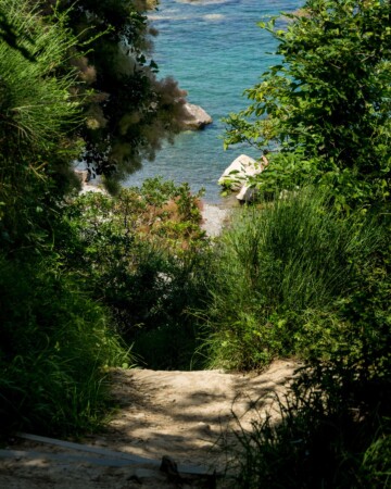Mesecev zaliv Slovenija1 Plaža Mesečev zaliv