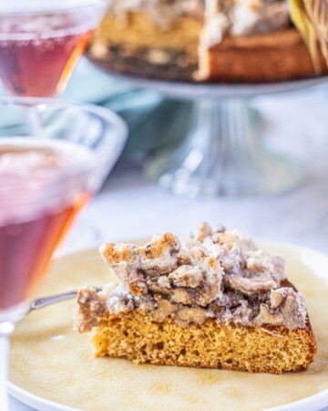 Hrapoćuša, odrezani komad na bijelom tanjuru