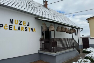 Muzej pčelarstva koji je pokrenuo OPG Knežević