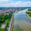 Osječka promenada i rijeka Drava zračni prikaz