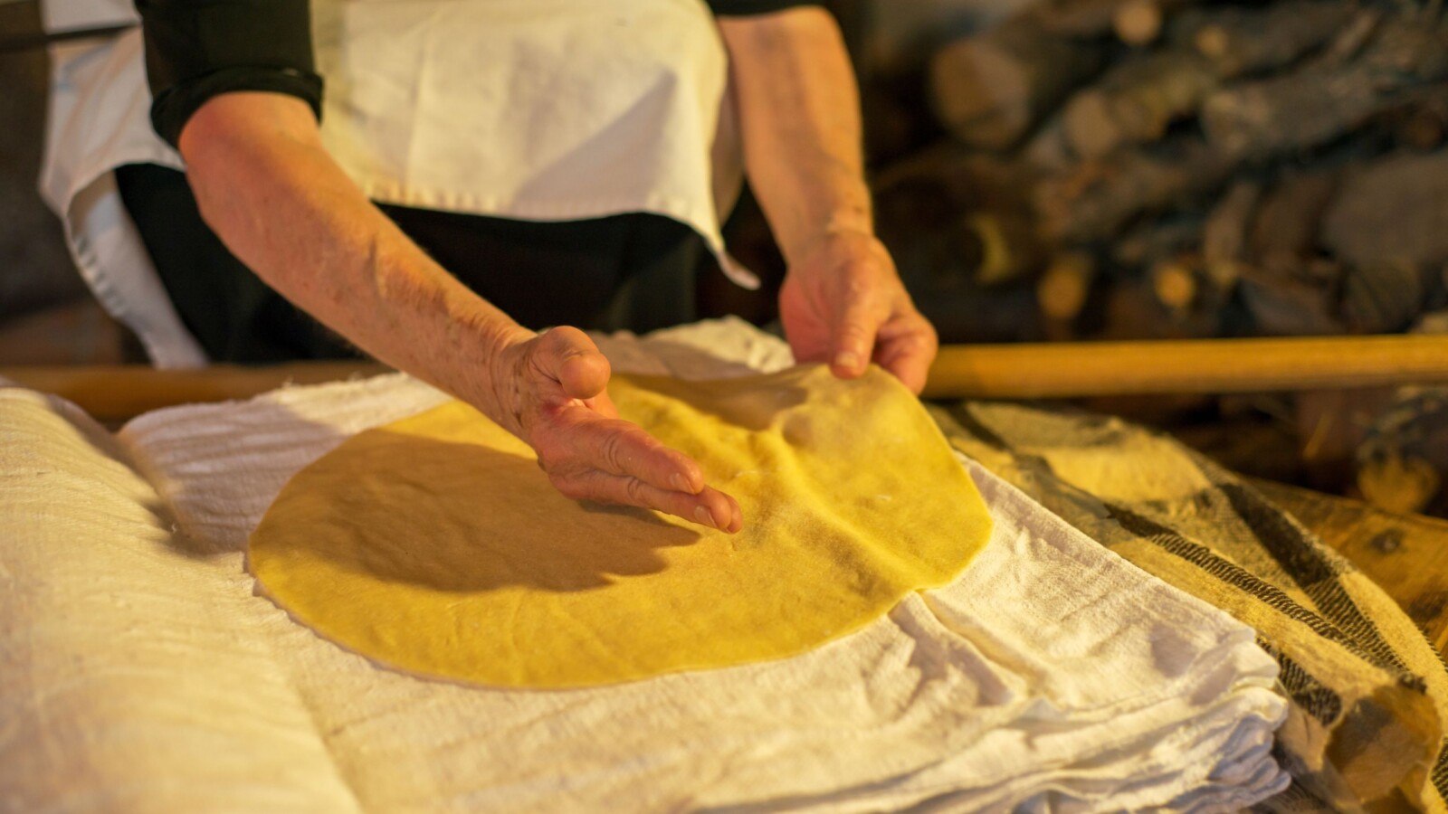 pane-carasau-kruh-sardinija