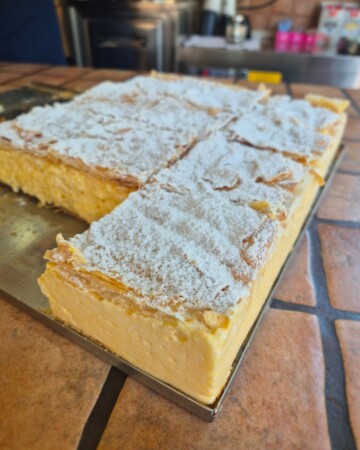 Pekarnica Greblica kremšnite