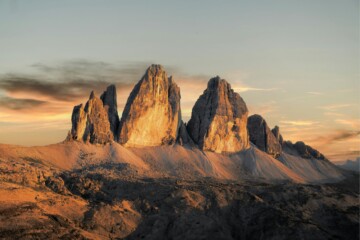 Tri vrha Lavareda u Dolomitima snimljena u vrijeme zalaska sunca