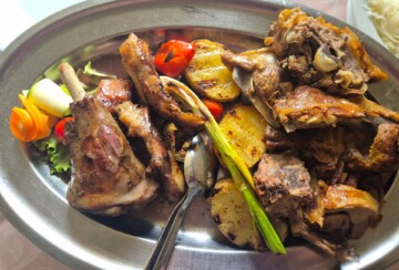 Janjetina u restoranu Konoba Kopačina