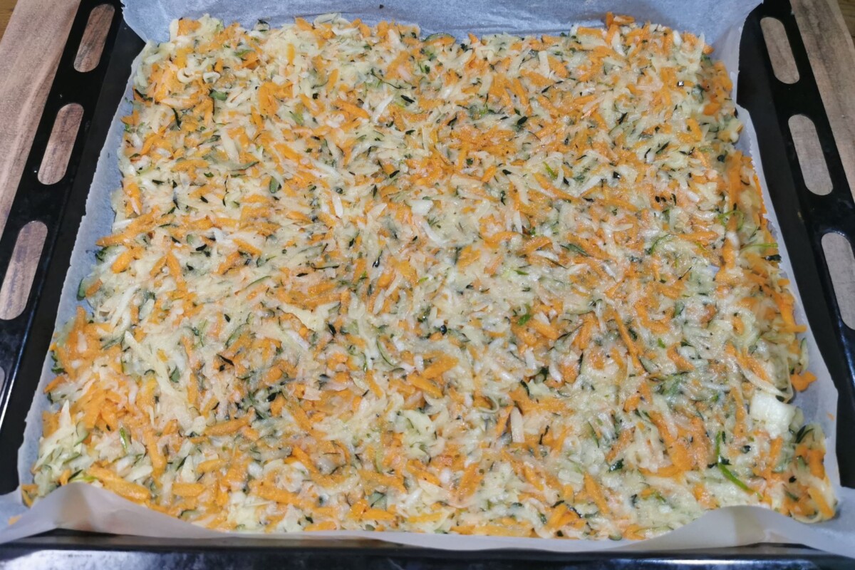priprema-slanog-rolata-1 Povrtna podloga prekrivena šunkom u pripremi slanog rolata