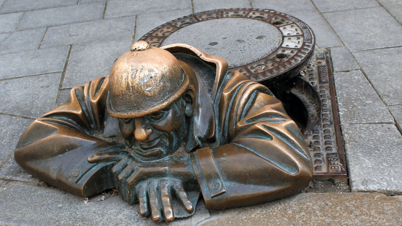 Cumil Bratislava Spomenik Čumil u Bratislavi