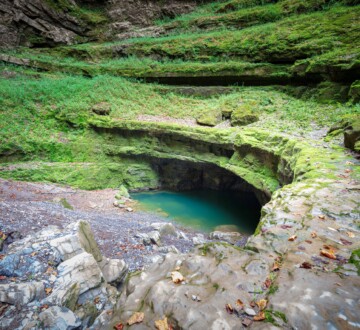 Jezero Bobijasko oko kod Sanskog mosta u BiH