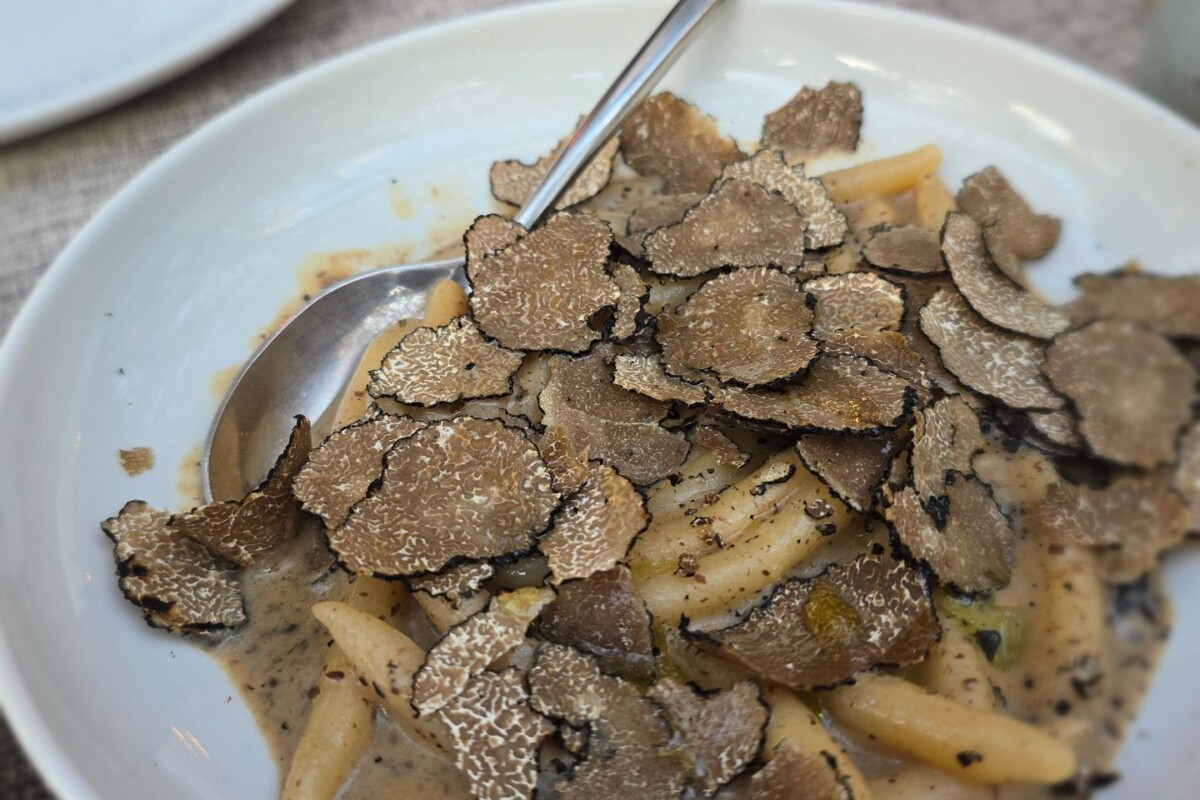 pljukanci-s-crnim-tartufima