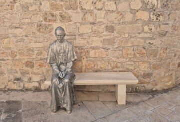 supetar-otok-brac-stepinac