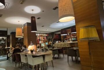 Interijer pizzerije Butler u sklopu hotela Sliško