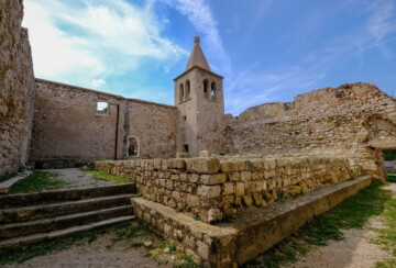 Stari grad Pag3