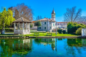 Gospin otok i crkva Gospe od Otoka u Solinu